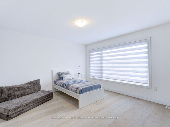 Photo 30 at 171 Klein Circle, Meadowlands, Hamilton