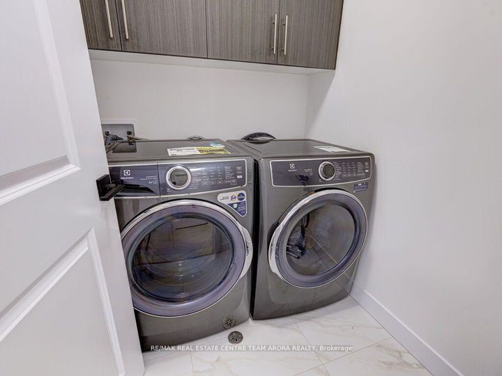 Photo 35 at 171 Klein Circle, Meadowlands, Hamilton