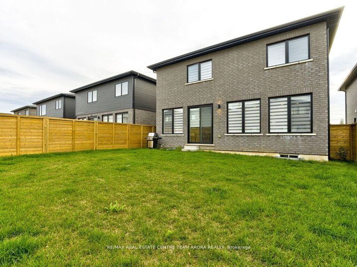 Photo 38 at 171 Klein Circle, Meadowlands, Hamilton
