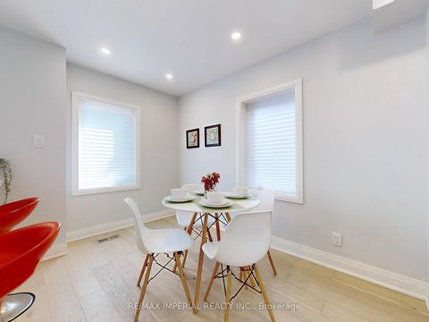 Photo 10 at 9 Lesmount Avenue, East York, Toronto