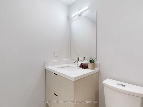 Photo 21 at 9 Lesmount Avenue, East York, Toronto