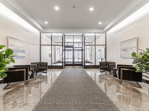 Photo 1 at 709 - 1 Leaside Park Drive, Thorncliffe Park, Toronto