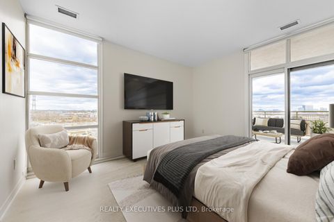 Photo 6 at 709 - 1 Leaside Park Drive, Thorncliffe Park, Toronto