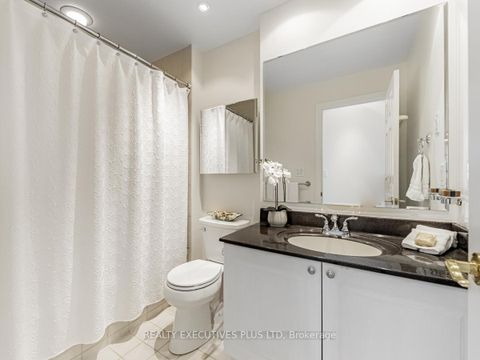 Photo 23 at 709 - 1 Leaside Park Drive, Thorncliffe Park, Toronto