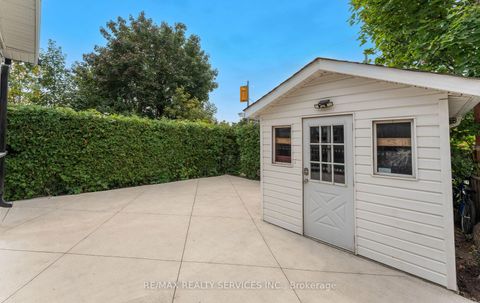 Photo 37 at 39 Autumn Glen Circle, Clairville, Toronto