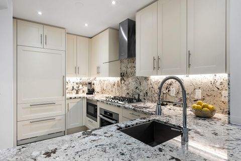 Photo 6 at Th 115 - 29 Queens Quay E, Waterfront Communities C8, Toronto