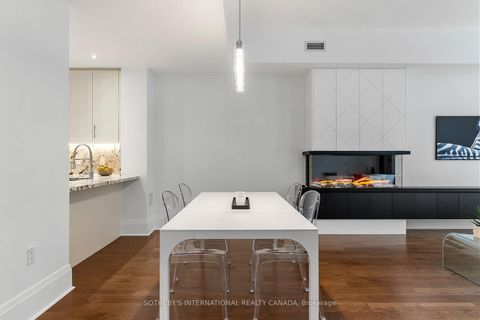 Photo 13 at Th 115 - 29 Queens Quay E, Waterfront Communities C8, Toronto