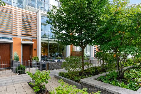 Photo 31 at Th 115 - 29 Queens Quay E, Waterfront Communities C8, Toronto