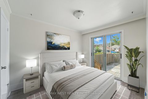 Photo 8 at 38 Feltham Avenue, Smythe, Toronto