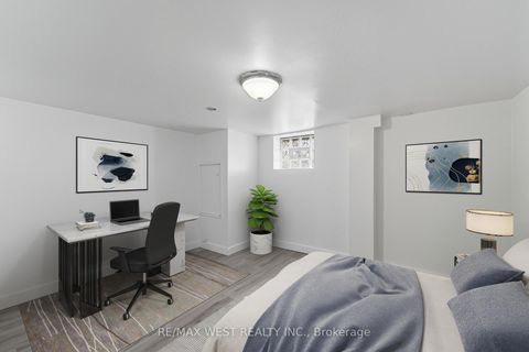 Photo 9 at 38 Feltham Avenue, Smythe, Toronto