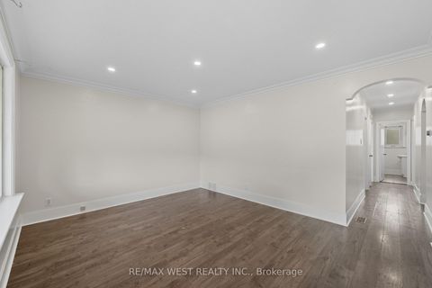 Photo 12 at 38 Feltham Avenue, Smythe, Toronto