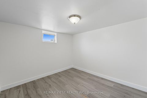 Photo 33 at 38 Feltham Avenue, Smythe, Toronto