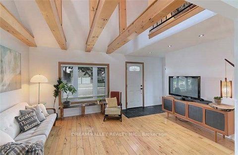 Photo 2 at 107 Commonwealth Avenue, Kennedy Park, Toronto