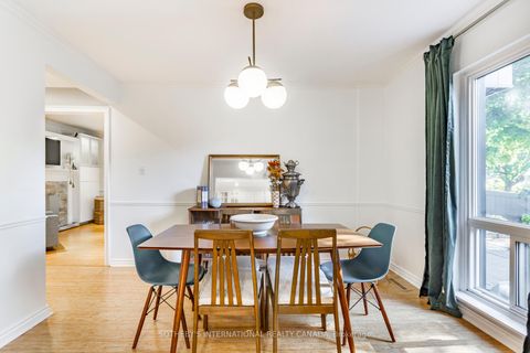 Photo 12 at 32 - 51 Broadfield Drive, Markland Wood, Toronto