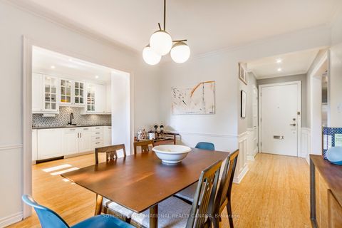 Photo 13 at 32 - 51 Broadfield Drive, Markland Wood, Toronto