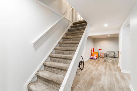 Photo 33 at 32 - 51 Broadfield Drive, Markland Wood, Toronto