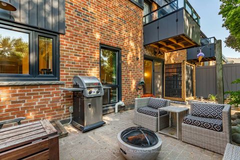 Photo 39 at 32 - 51 Broadfield Drive, Markland Wood, Toronto