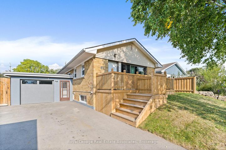 Photo 1 at 67 Roseford Terrace, AC Acton, Halton Hills