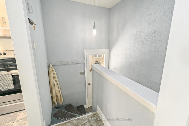 Photo 19 at 67 Roseford Terrace, AC Acton, Halton Hills