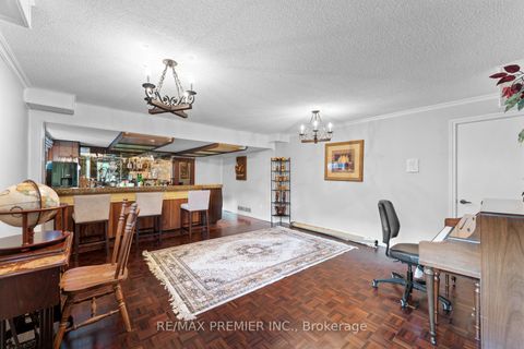 Photo 28 at 261 Sylvadene Parkway, East Woodbridge, Vaughan