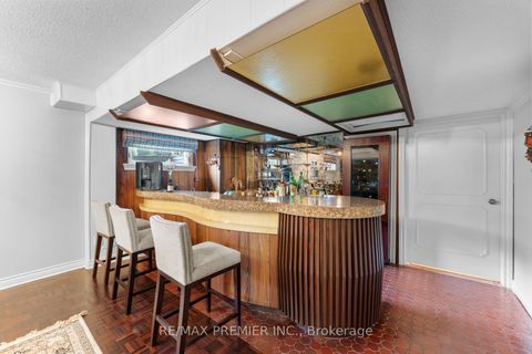 Photo 29 at 261 Sylvadene Parkway, East Woodbridge, Vaughan