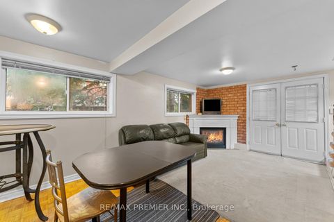 Photo 42 at 261 Sylvadene Parkway, East Woodbridge, Vaughan