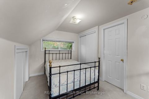 Photo 43 at 261 Sylvadene Parkway, East Woodbridge, Vaughan