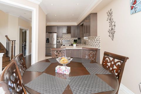Photo 14 at 516 Vellore Woods Boulevard, Vellore Village, Vaughan