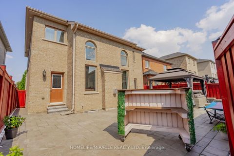 Photo 44 at 516 Vellore Woods Boulevard, Vellore Village, Vaughan