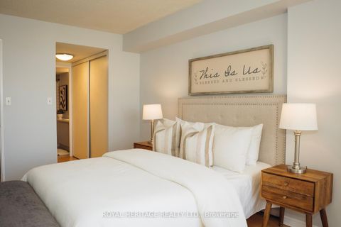 Photo 7 at 704 - 400 Mclevin Avenue, Malvern, Toronto