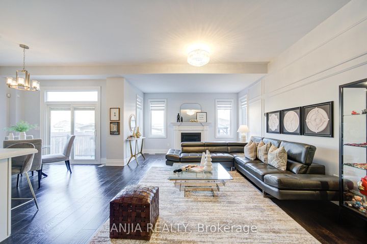 Photo 12 at 5 Warton Court, Greensborough, Markham