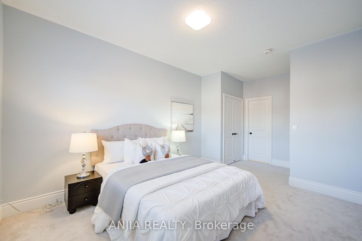 Photo 23 at 5 Warton Court, Greensborough, Markham
