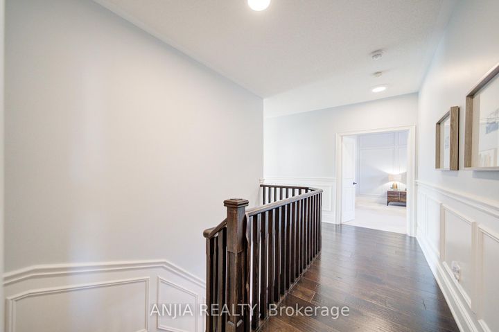 Photo 28 at 5 Warton Court, Greensborough, Markham