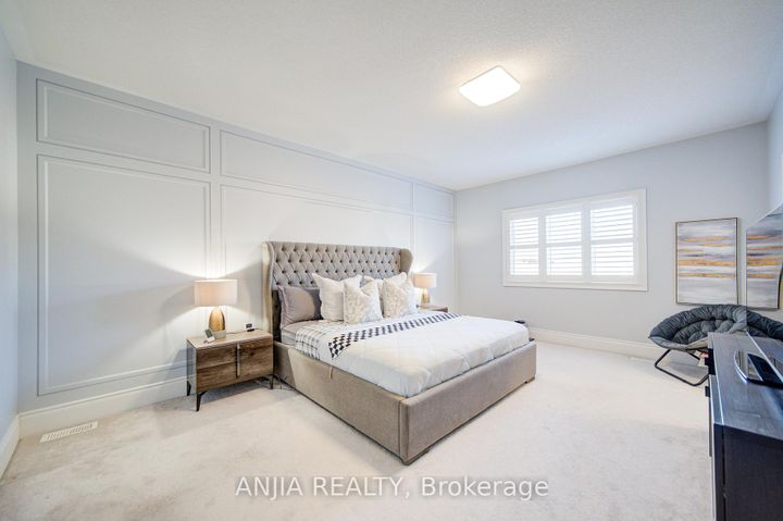 Photo 36 at 5 Warton Court, Greensborough, Markham