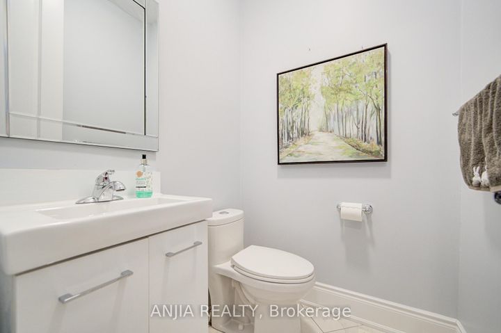 Photo 43 at 5 Warton Court, Greensborough, Markham