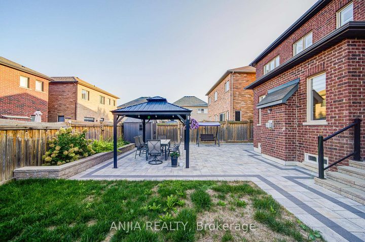 Photo 47 at 5 Warton Court, Greensborough, Markham