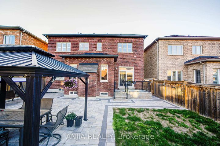 Photo 48 at 5 Warton Court, Greensborough, Markham