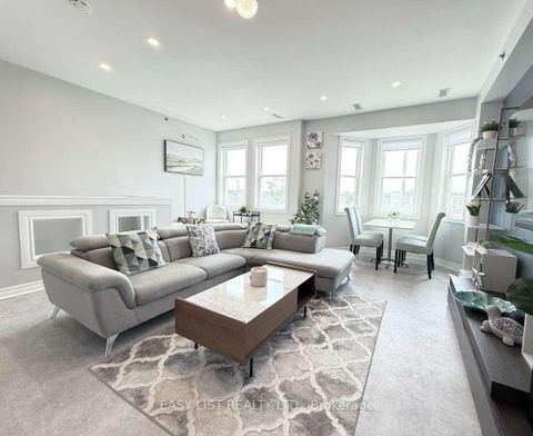 Photo 2 at 15 - 760 Lawrence Avenue W, Glen Park, Toronto