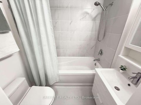 Photo 18 at 15 - 760 Lawrence Avenue W, Glen Park, Toronto