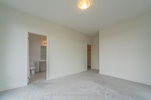 Photo 27 at 41 Gerussi Street, Vellore Village, Vaughan