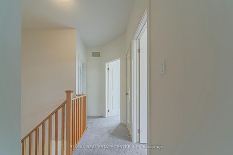 Photo 28 at 41 Gerussi Street, Vellore Village, Vaughan