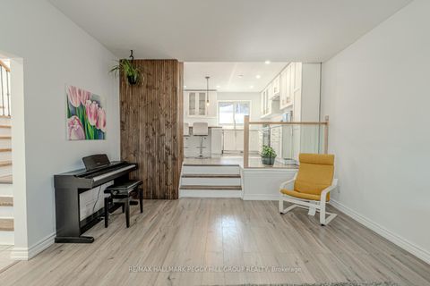 Photo 10 at 25 Marshall Street, Allandale Heights, Barrie