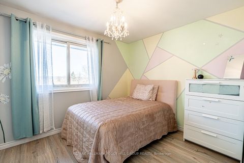 Photo 12 at 25 Marshall Street, Allandale Heights, Barrie