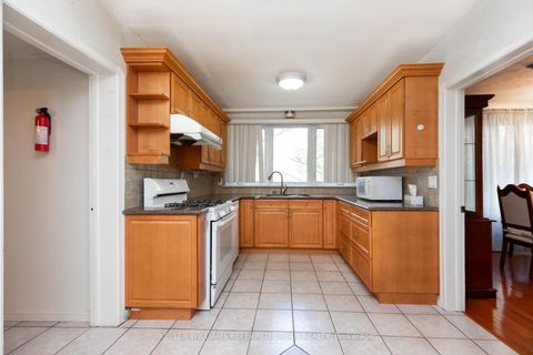 Photo 19 at 20 Gracefield Avenue, Maple Leaf, Toronto