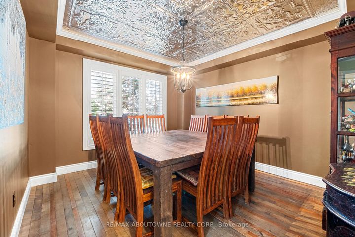 Photo 3 at 1131 Zimmerman Crescent, BE Beaty, Milton