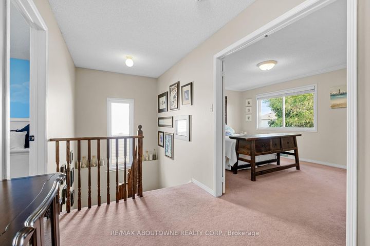 Photo 13 at 1131 Zimmerman Crescent, BE Beaty, Milton