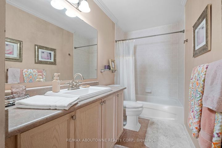 Photo 21 at 1131 Zimmerman Crescent, BE Beaty, Milton
