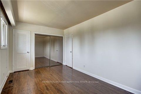 Photo 8 at 6 Greenyards Drive, Newtonbrook East, Toronto