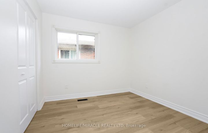 Photo 16 at 66 Avening Drive, Clairville, Toronto