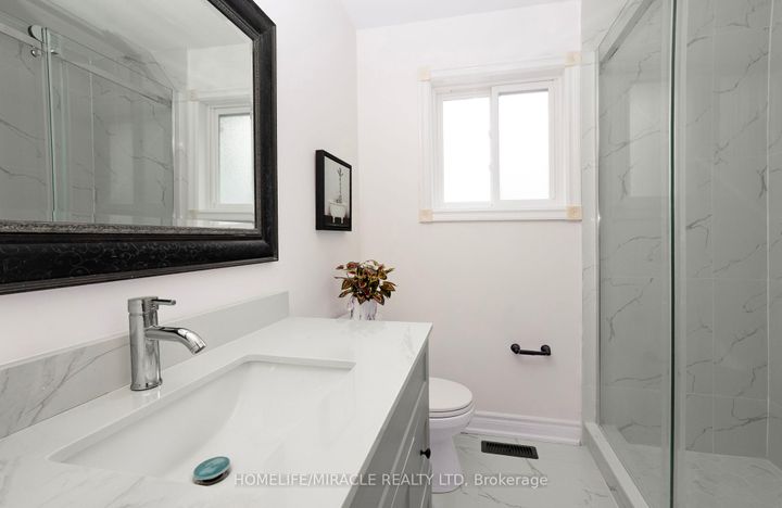 Photo 24 at 66 Avening Drive, Clairville, Toronto